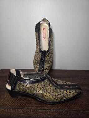 Pikolinos Women's Floral Leather Slip-On Shoes Black Olive 8.5 EU 39